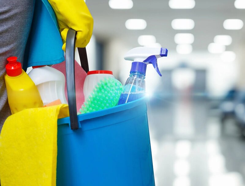 CleanDe10 - Firma curatenie